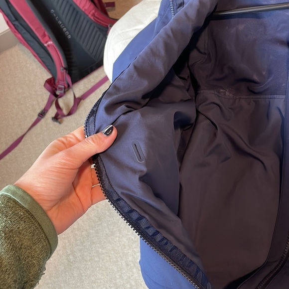 Lululemon Rise & Shine Jacket III size 4 - Picture 9 of 10